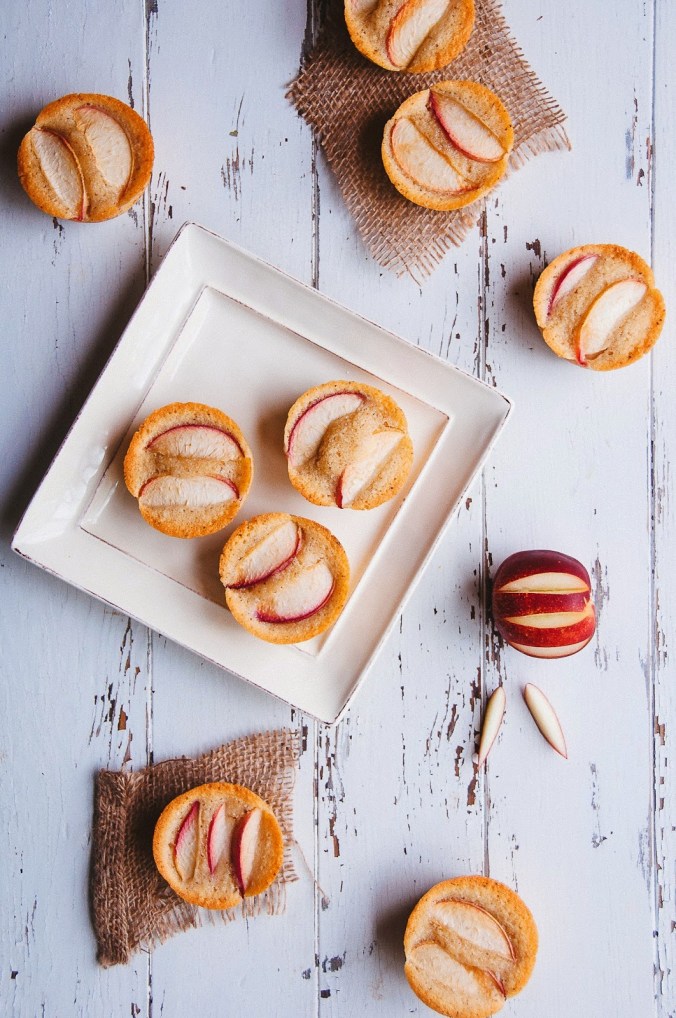 Almond+and+White+Nectarine+Financiers+2